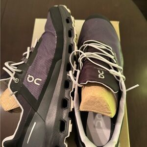 On Running Men's Purple and Black Sneakers